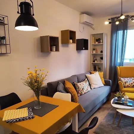 Center Firefly Gardens Apartament