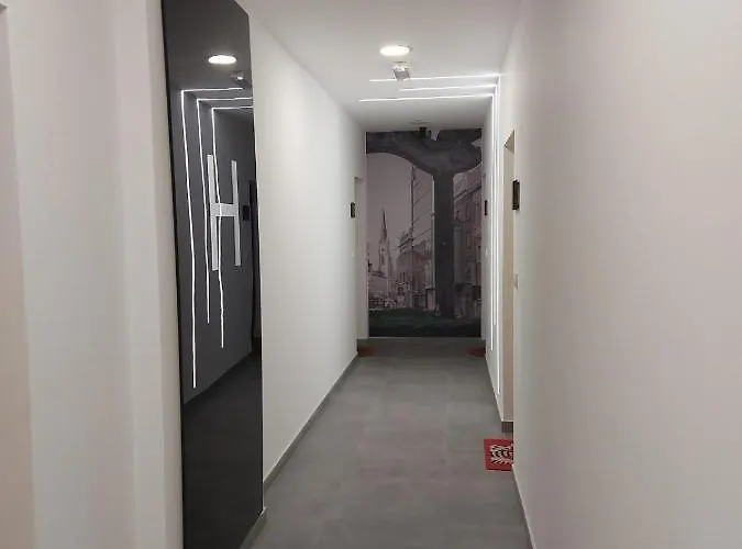 Center Firefly Gardens Parking On Request Apartman Újvidék