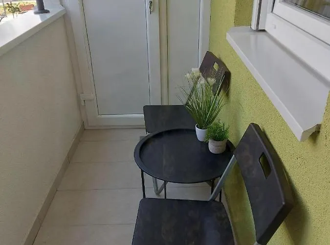 Center Firefly Gardens Parking On Request Apartman Újvidék